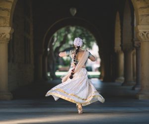 woman, dance, dress-2178480.jpg